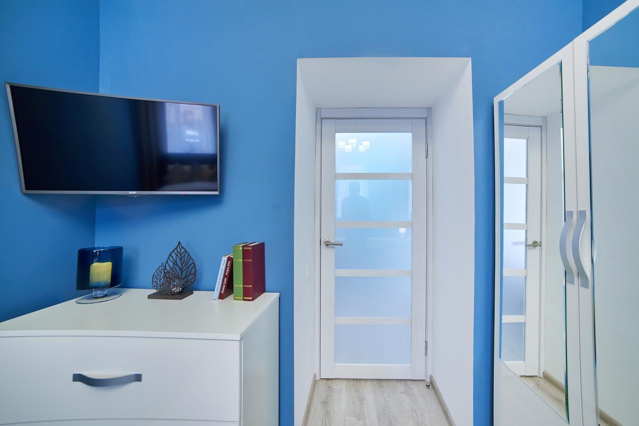 Romantic Apartment In The Сity Сenter Lviv Ngoại thất bức ảnh